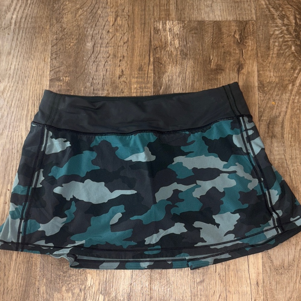 Lululemon Athletic Camo Skort in Teal and Black